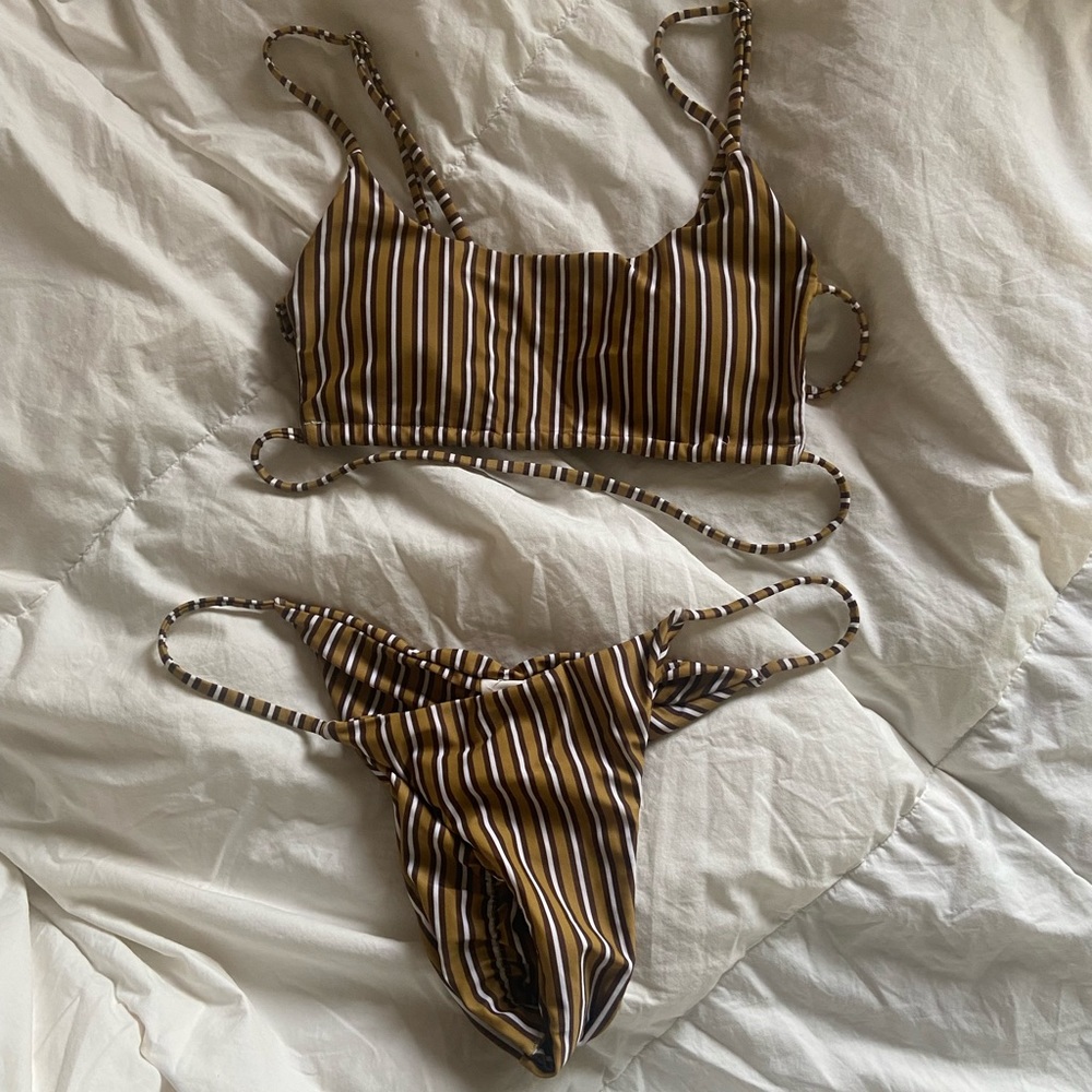Aquatropic Swim